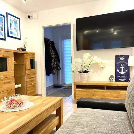 Uferpromenade Strandhaus-stern * 우케리츠